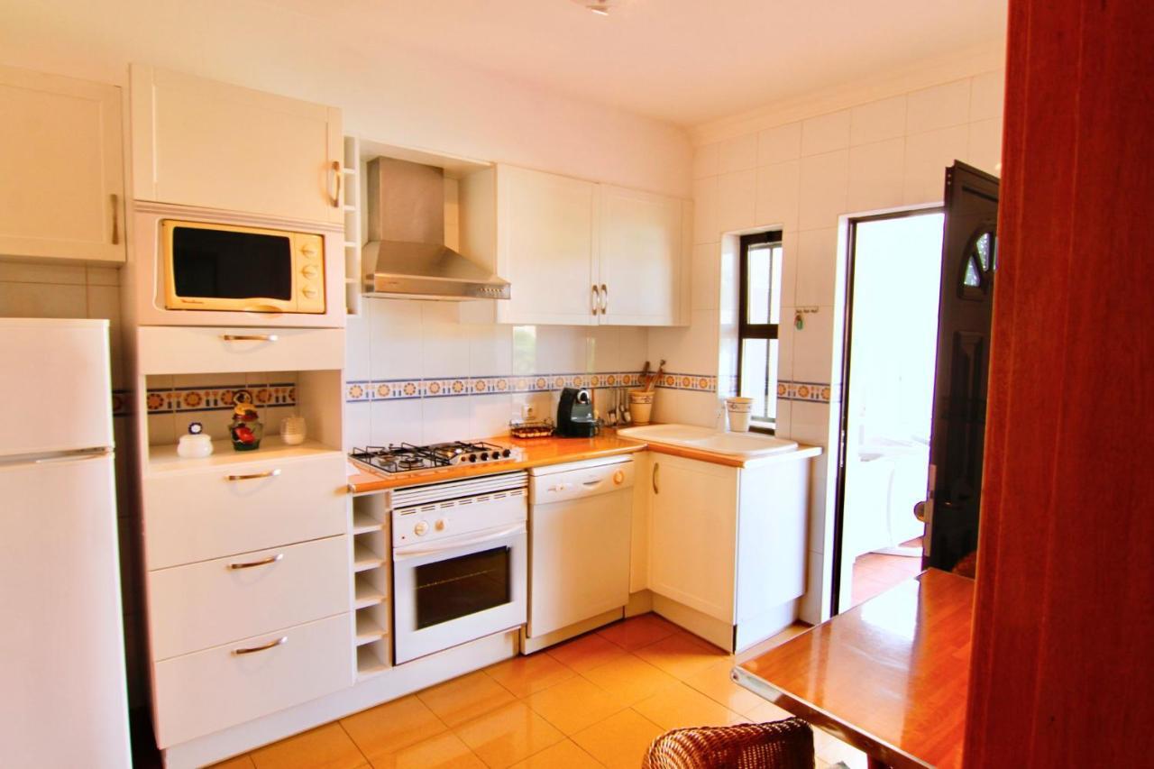 Lovelystay - Alto Dos Calicos 2Br House With Garden Albufeira Eksteriør billede